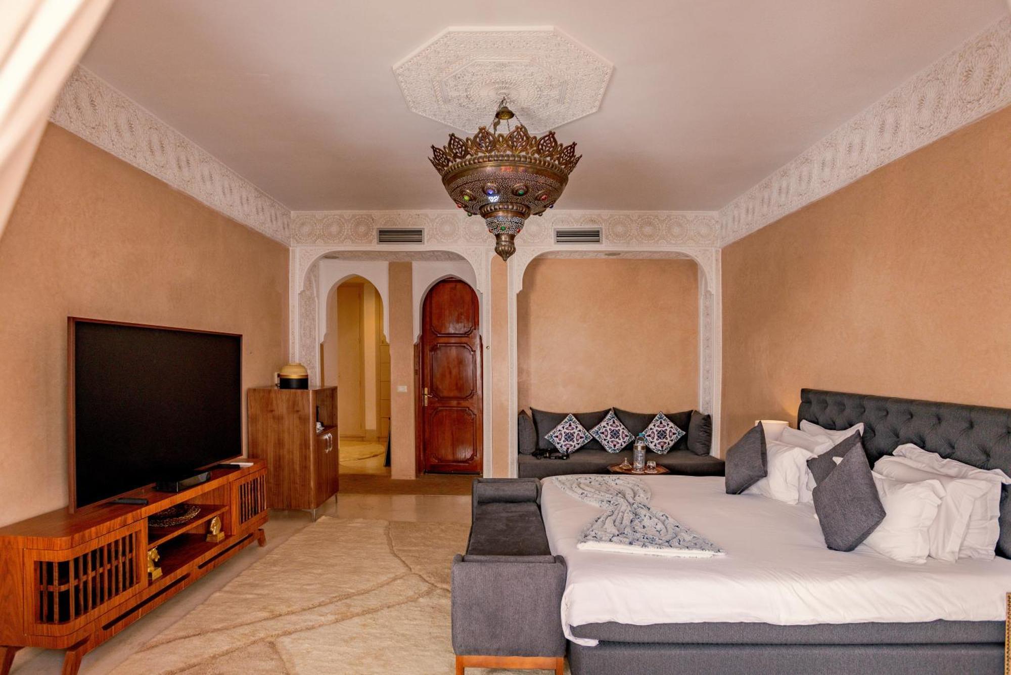 Riad Luciano Hotel And Spa マラケシュ 部屋 写真